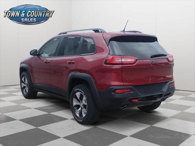 used 2015 Jeep Cherokee car, priced at $18,495