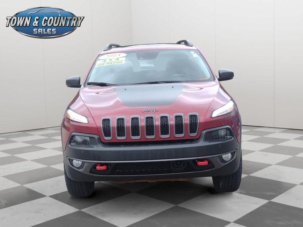 used 2015 Jeep Cherokee car, priced at $18,495