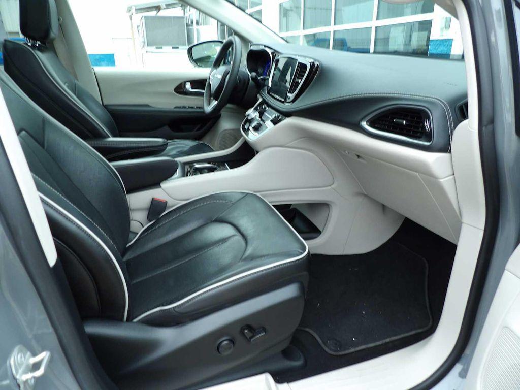 used 2023 Chrysler Pacifica car, priced at $33,790