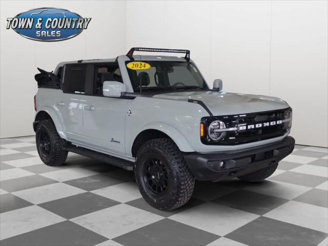 new 2024 Ford Bronco car, priced at $55,877