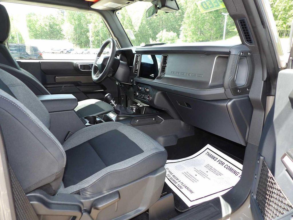 used 2025 Ford Bronco car, priced at $38,960