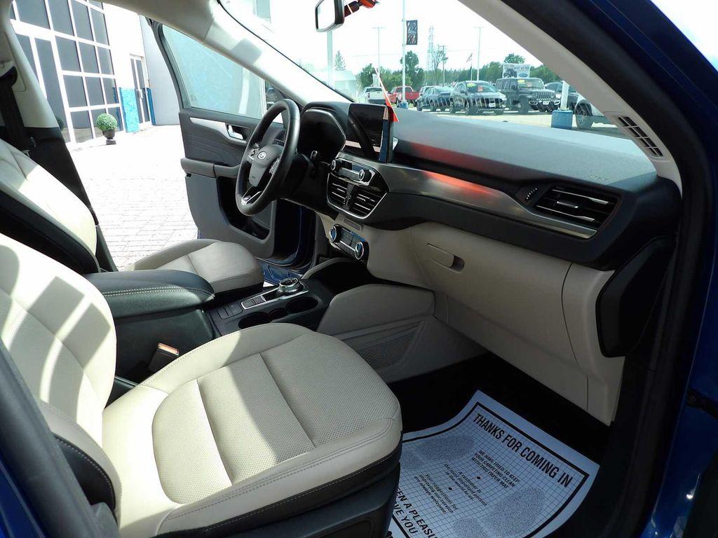used 2022 Ford Escape car, priced at $28,625