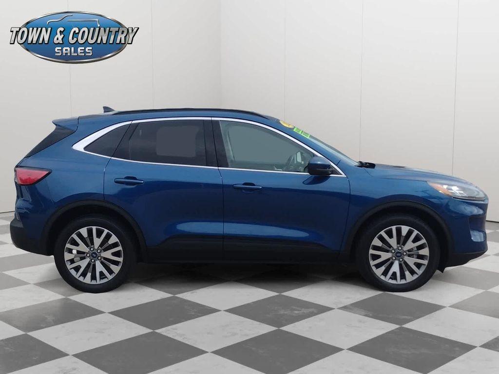 used 2022 Ford Escape car, priced at $28,625