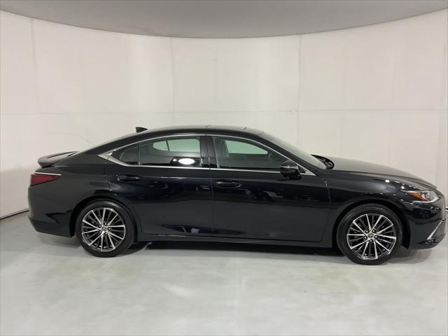 used 2022 Lexus ES 350 car, priced at $35,664