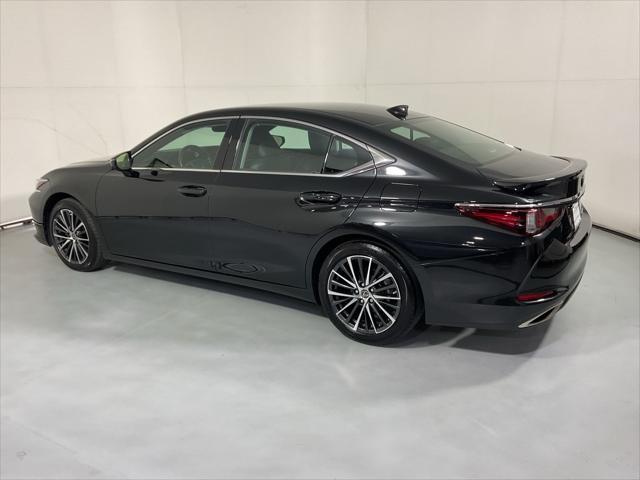 used 2022 Lexus ES 350 car, priced at $35,664