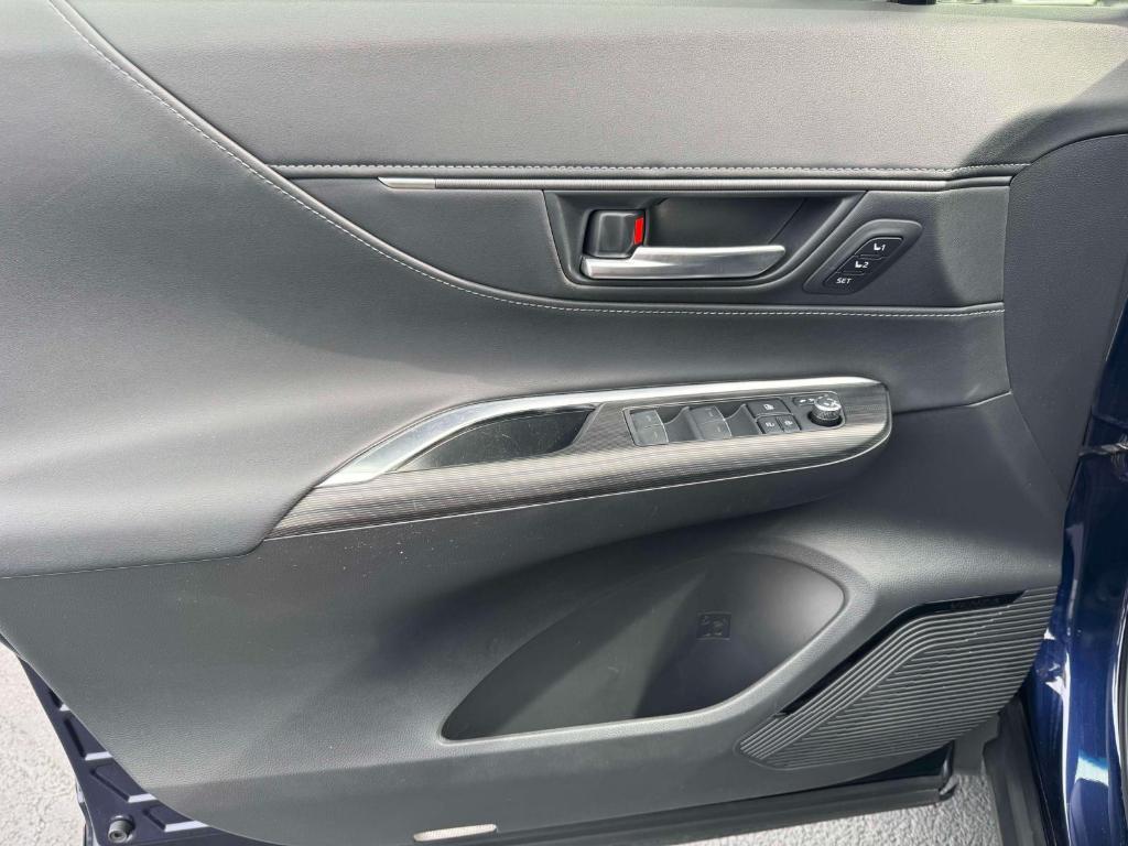 used 2021 Toyota Venza car, priced at $26,895