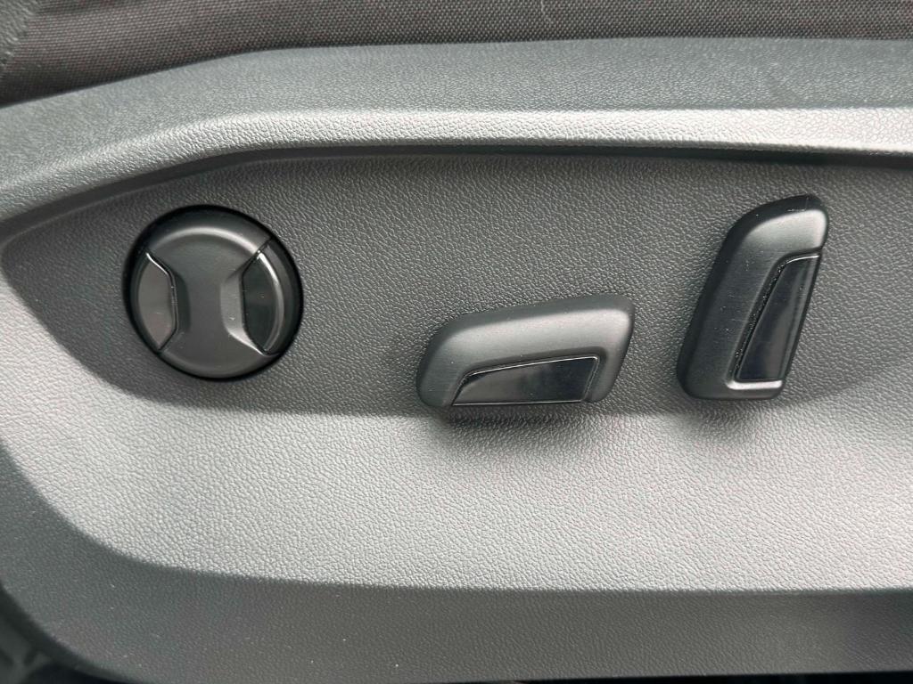 used 2022 Volkswagen Tiguan car, priced at $24,995