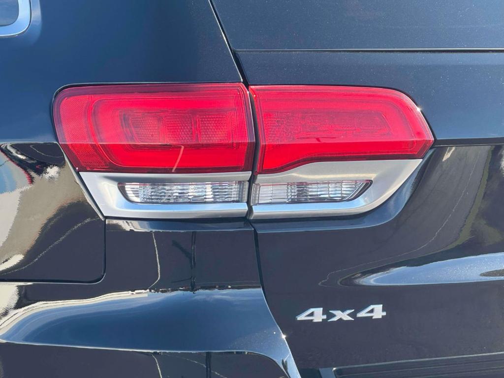 used 2017 Jeep Grand Cherokee car, priced at $18,995