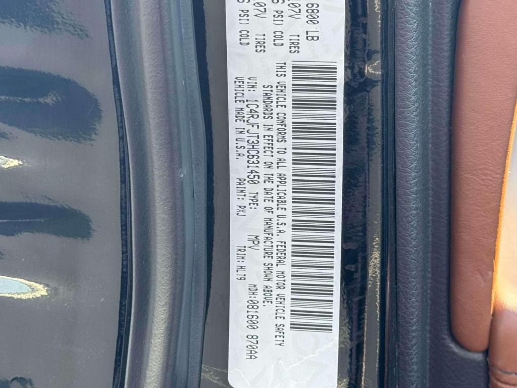 used 2017 Jeep Grand Cherokee car, priced at $18,995