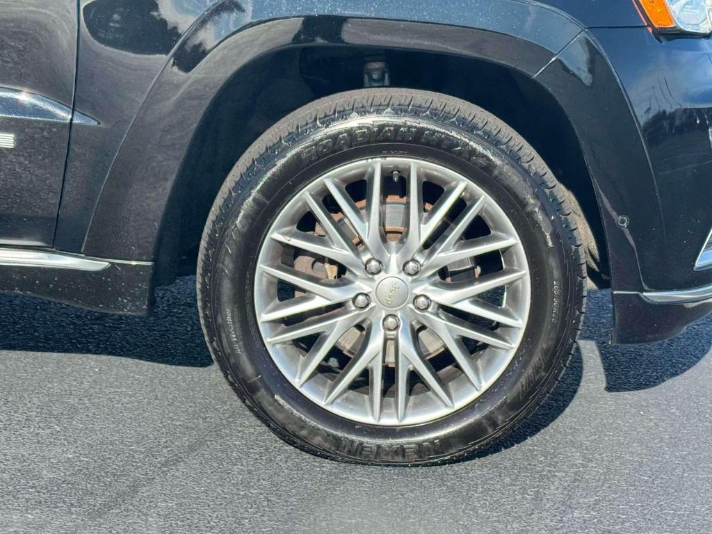 used 2017 Jeep Grand Cherokee car, priced at $18,995