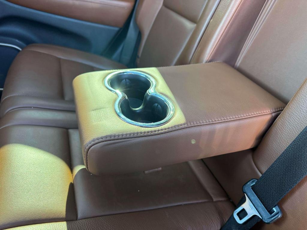 used 2017 Jeep Grand Cherokee car, priced at $18,995