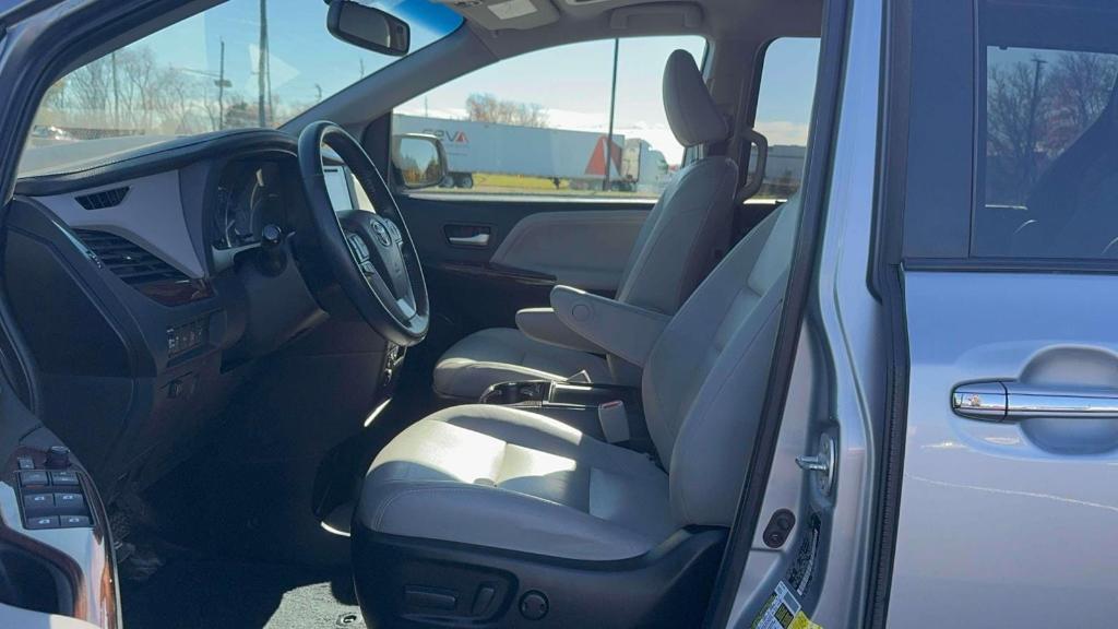 used 2015 Toyota Sienna car, priced at $15,995