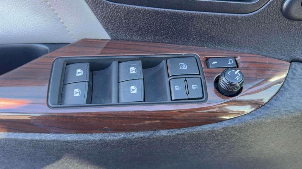 used 2015 Toyota Sienna car, priced at $15,995