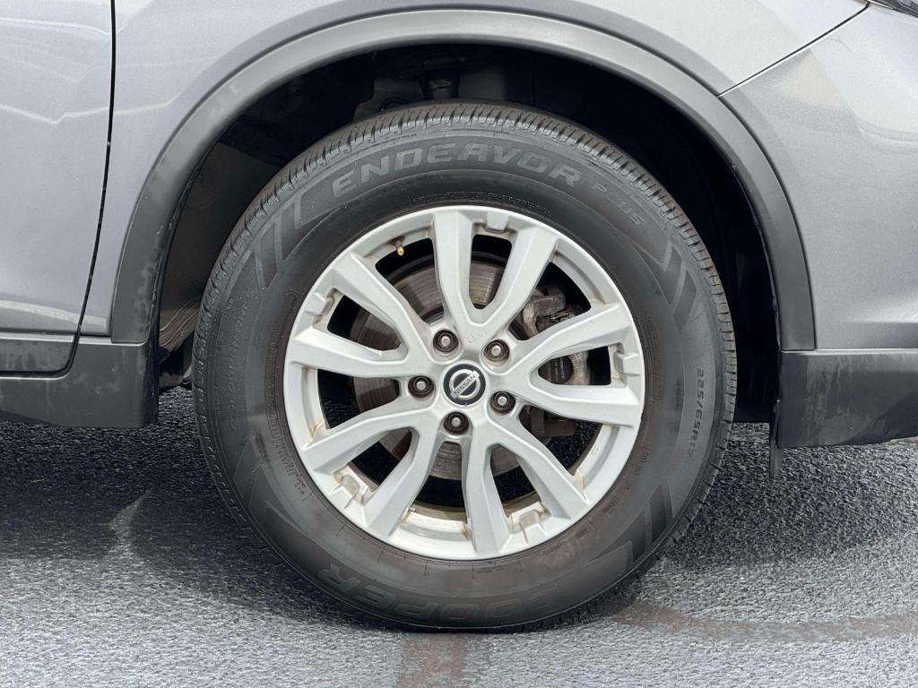 used 2018 Nissan Rogue car, priced at $13,895