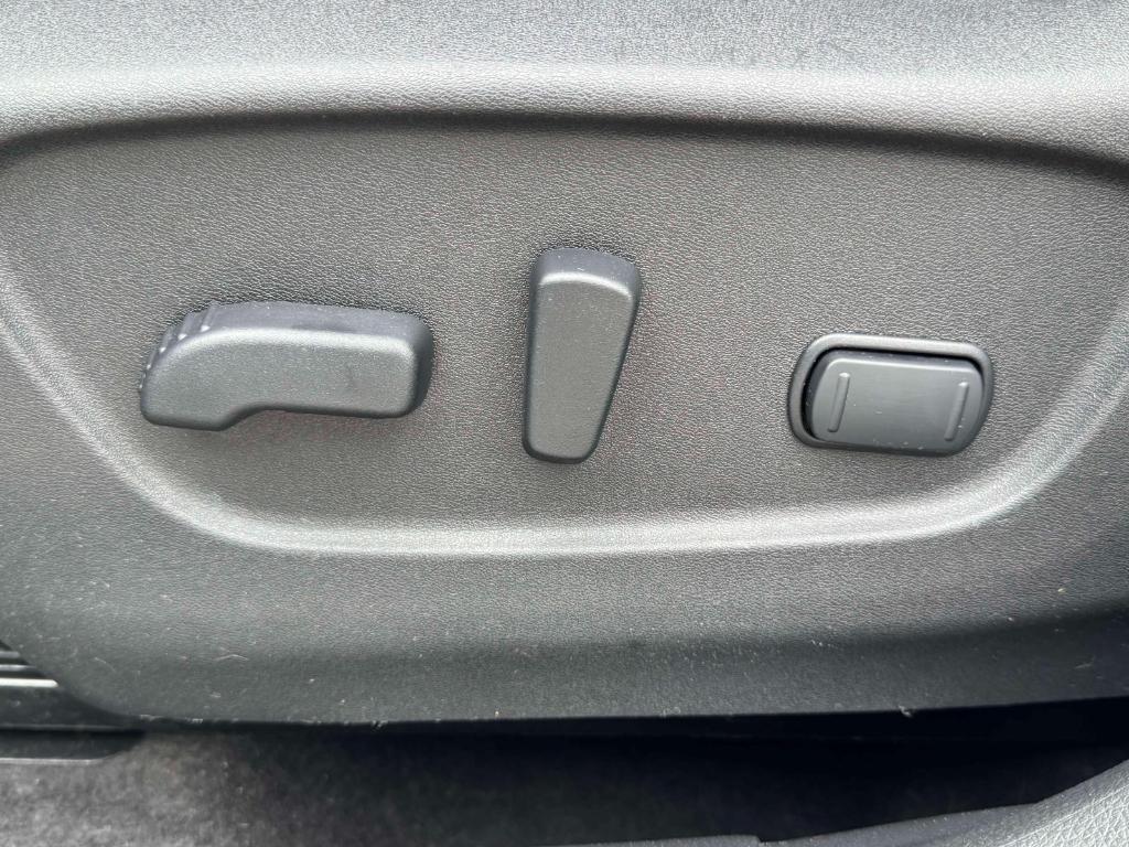 used 2018 Nissan Rogue car, priced at $13,895