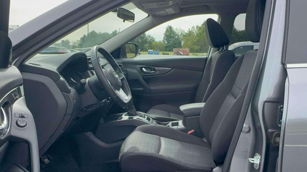 used 2018 Nissan Rogue car, priced at $13,895