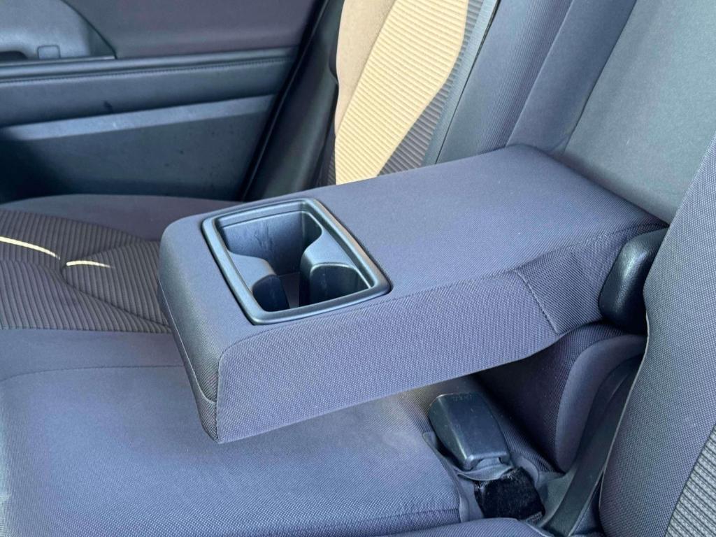 used 2021 Toyota Highlander car, priced at $30,895