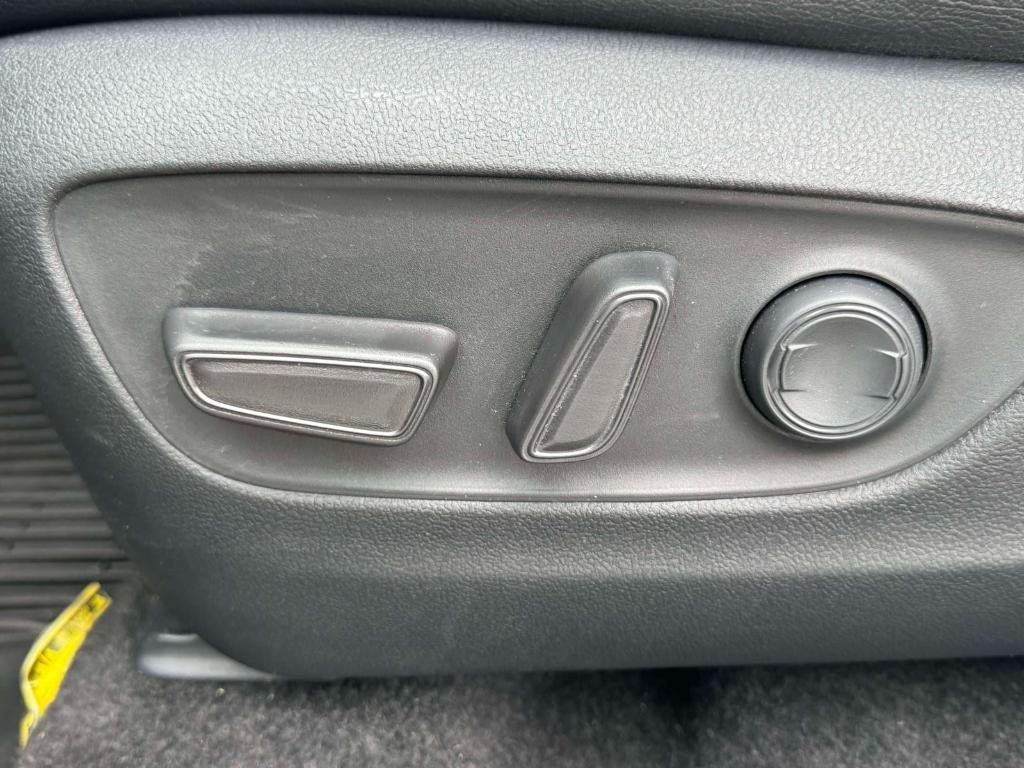 used 2022 Toyota RAV4 Hybrid car, priced at $30,895