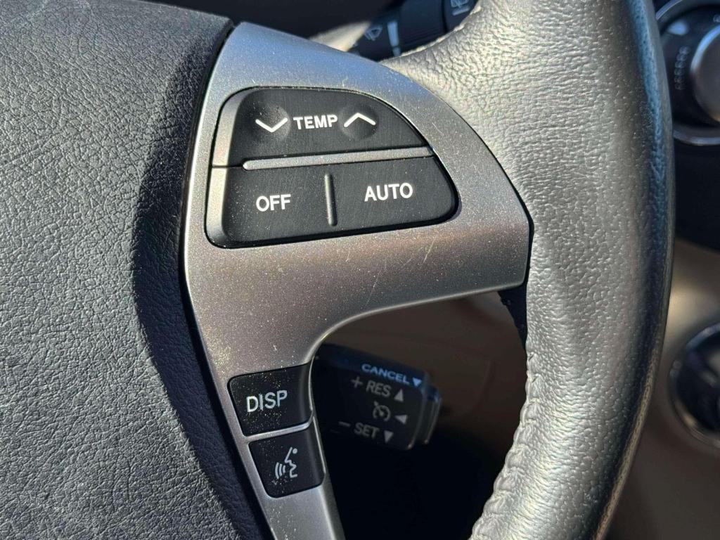 used 2012 Toyota Highlander car, priced at $11,995