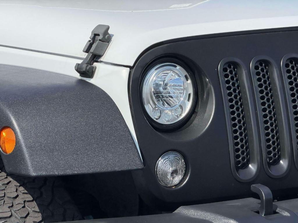 used 2017 Jeep Wrangler Unlimited car, priced at $19,995