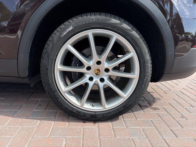 used 2021 Porsche Cayenne car, priced at $41,552
