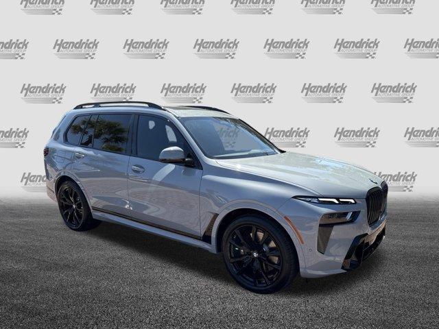 new 2026 BMW X7 car, priced at $100,555