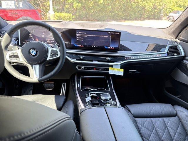 new 2026 BMW X7 car, priced at $100,555