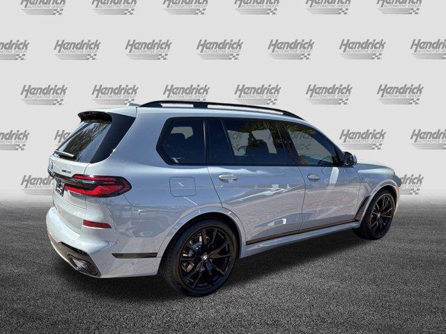 new 2026 BMW X7 car, priced at $100,555