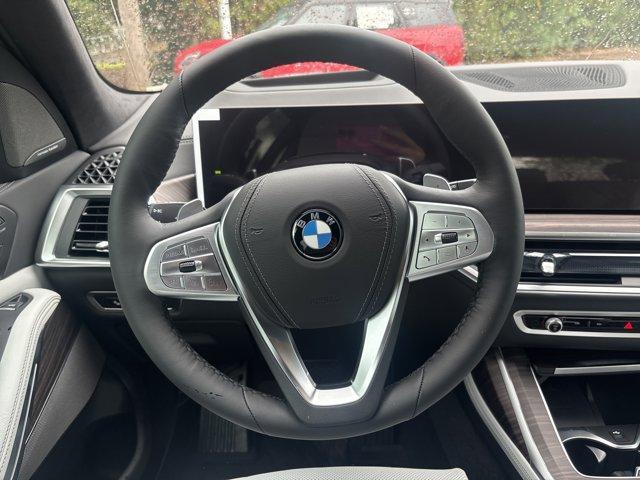 new 2026 BMW X7 car, priced at $96,455