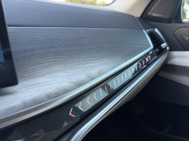 new 2026 BMW X7 car, priced at $101,185