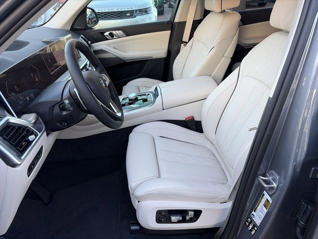 new 2026 BMW X7 car, priced at $101,185