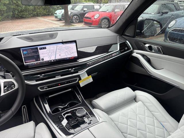new 2026 BMW X7 car, priced at $101,155
