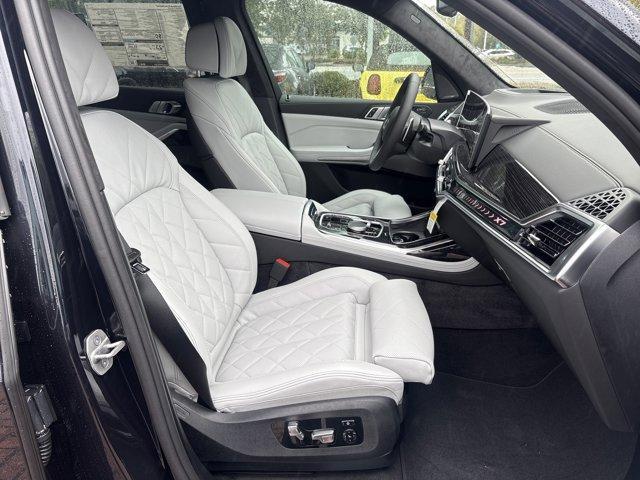 new 2026 BMW X7 car, priced at $101,155