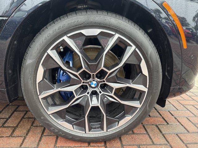 new 2026 BMW X7 car, priced at $101,155