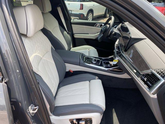 new 2026 BMW X7 car, priced at $125,355