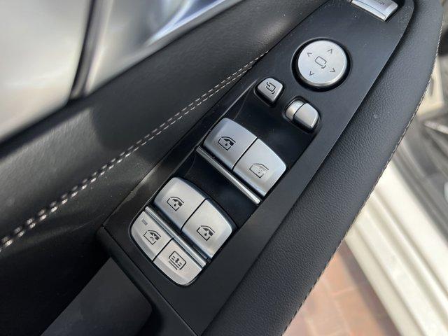 used 2025 BMW X7 car, priced at $105,991