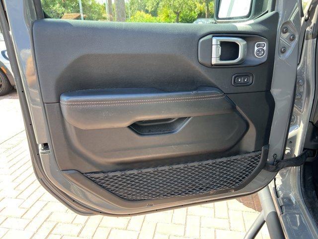 used 2022 Jeep Gladiator car, priced at $35,755