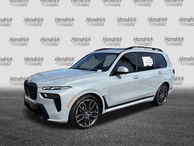 new 2025 BMW X7 car, priced at $98,435