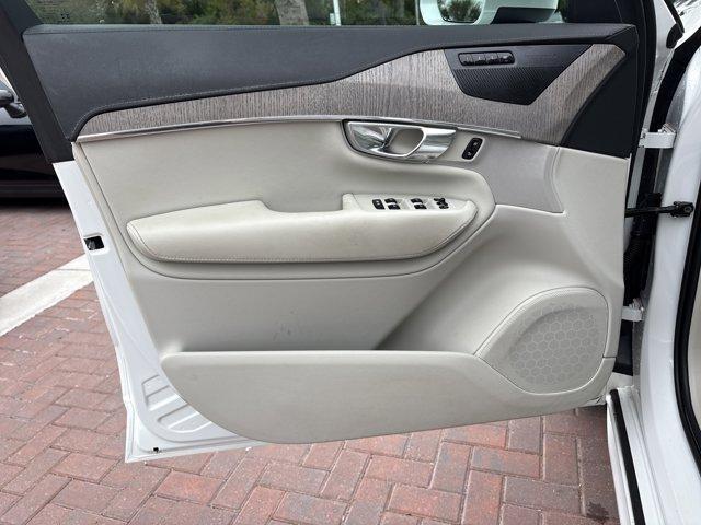 used 2022 Volvo XC90 Recharge Plug-In Hybrid car, priced at $35,791