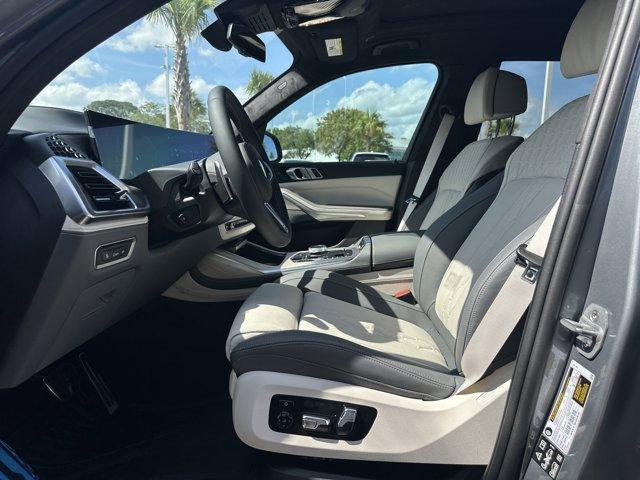 new 2026 BMW X7 car, priced at $125,805