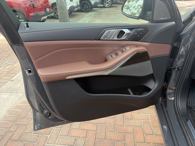 new 2026 BMW X7 car, priced at $99,505