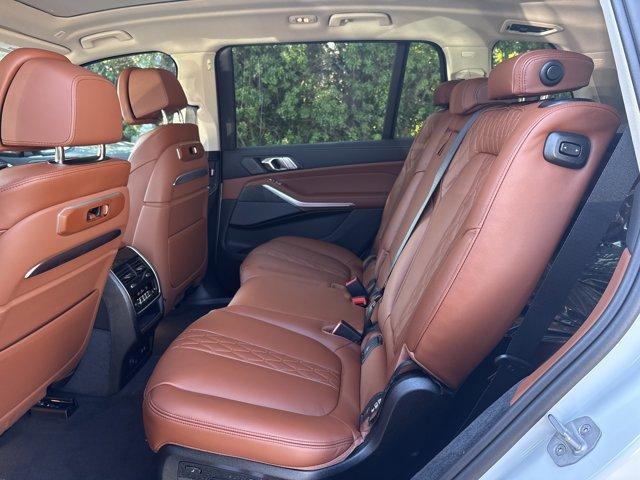 new 2026 BMW X7 car, priced at $100,285