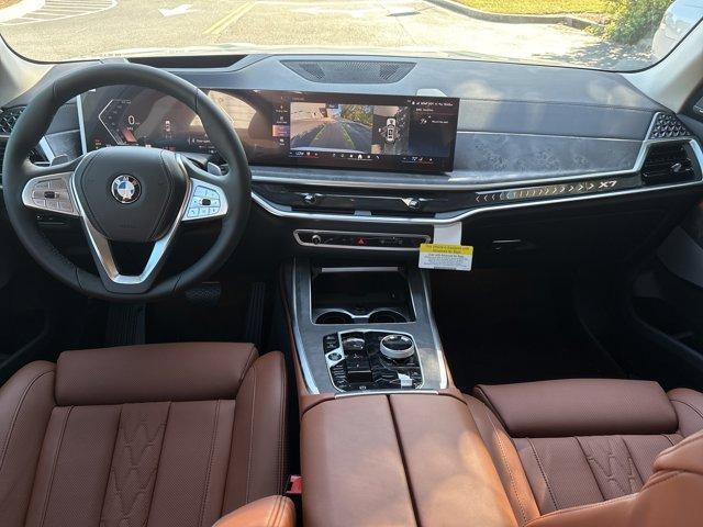 new 2026 BMW X7 car, priced at $100,285