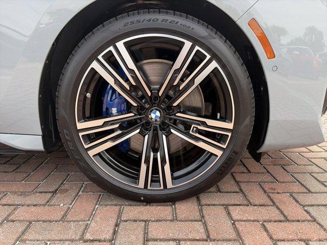 new 2025 BMW 760 car, priced at $136,925