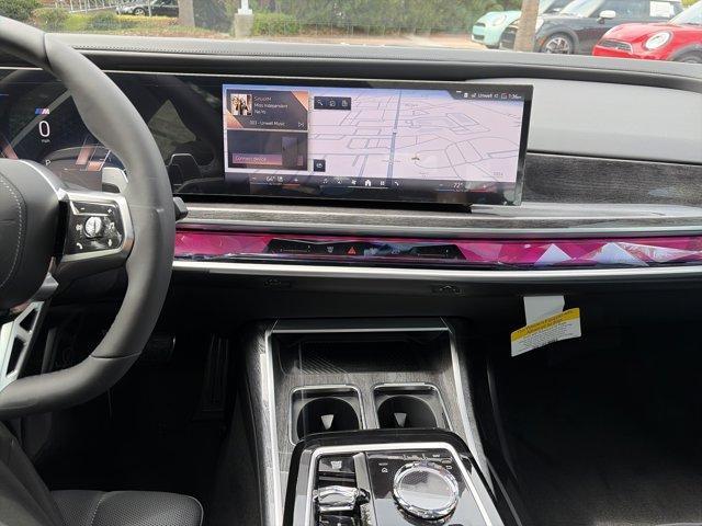 new 2025 BMW 760 car, priced at $136,925