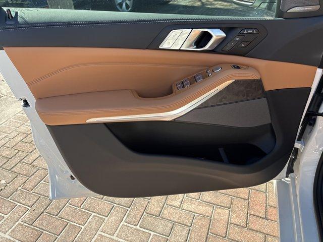 new 2026 BMW X7 car, priced at $96,485