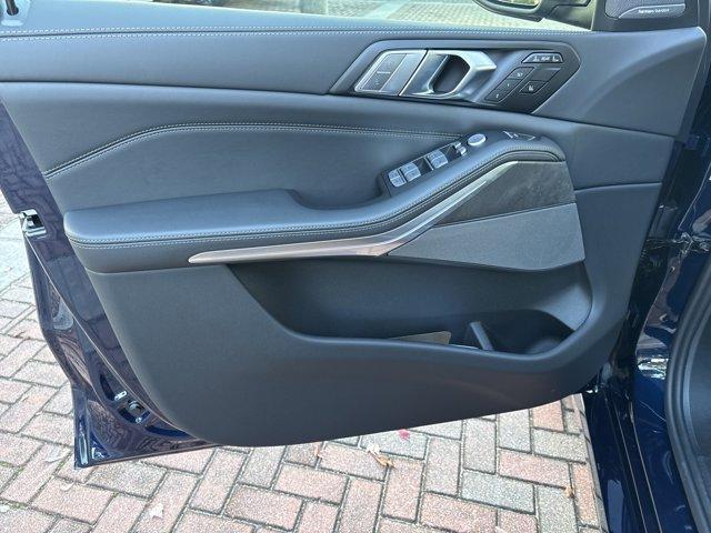 new 2026 BMW X7 car, priced at $97,405