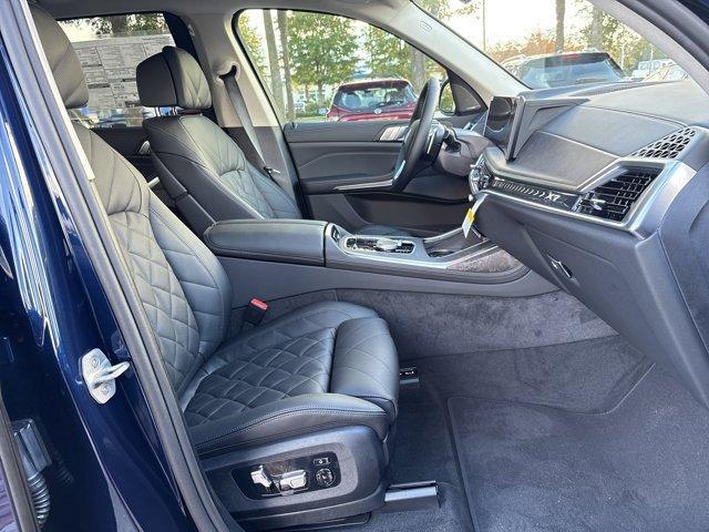 new 2026 BMW X7 car, priced at $97,405