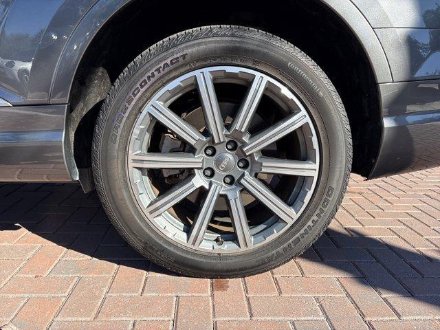 used 2019 Audi Q7 car, priced at $25,232