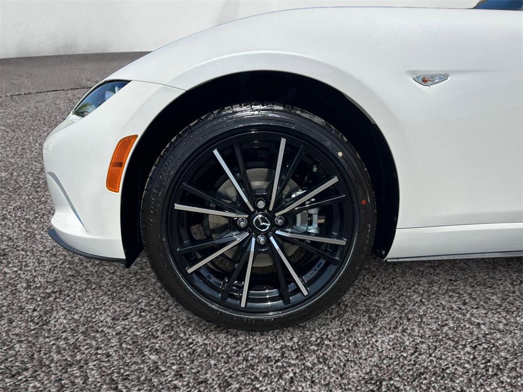 new 2025 Mazda MX-5 Miata RF car, priced at $38,665